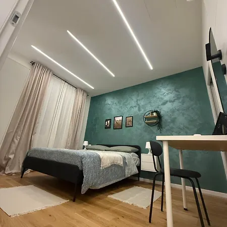 & Solution * トリエステ